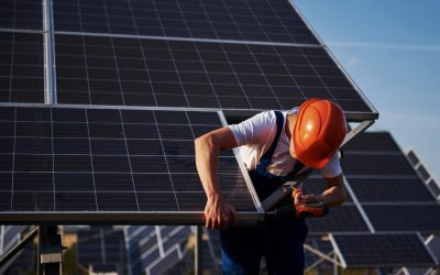 Guía práctica sobre montaje electromecánico en proyectos solares